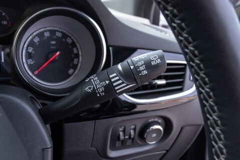 Vauxhall Astra SRI VX-LINE NAV 18