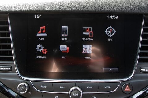 Vauxhall Astra SRI VX-LINE NAV 25