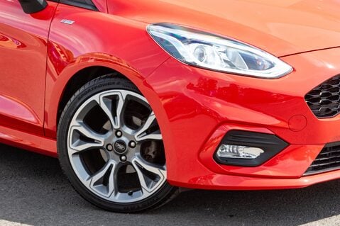 Ford Fiesta ST-LINE 11