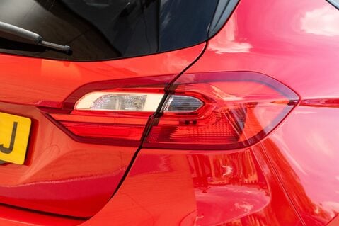 Ford Fiesta ST-LINE 9