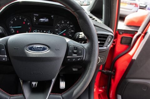 Ford Fiesta ST-LINE 20