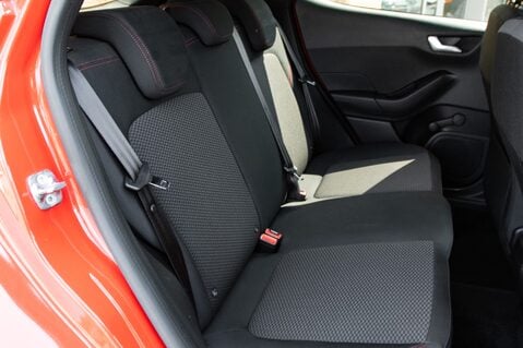 Ford Fiesta ST-LINE 34
