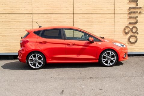 Ford Fiesta ST-LINE 12