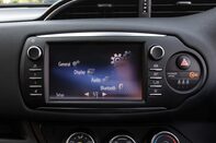 Toyota Yaris VVT-I DESIGN 26