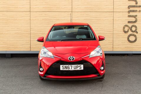 Toyota Yaris VVT-I DESIGN 5