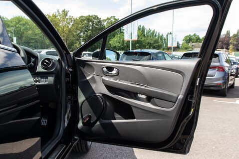 Renault Clio ICONIC TCE 14