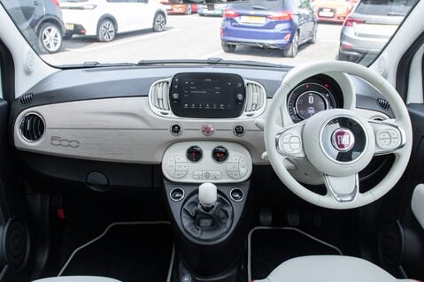 Fiat 500 DOLCEVITA 3