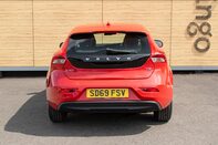 Volvo V40 T2 MOMENTUM EDITION 6