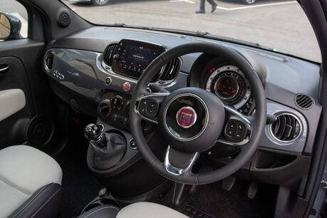 Fiat 500 DOLCEVITA MHEV