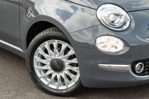 Fiat 500 DOLCEVITA MHEV 11