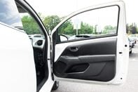 Citroen C1 PURETECH FLAIR 14
