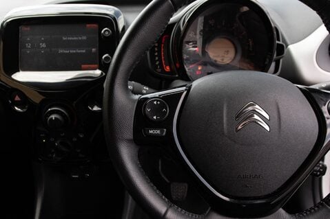 Citroen C1 PURETECH FLAIR 19
