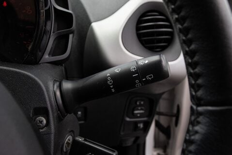 Citroen C1 PURETECH FLAIR 18