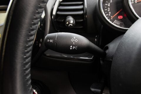 Mini Clubman COOPER CLASSIC 17