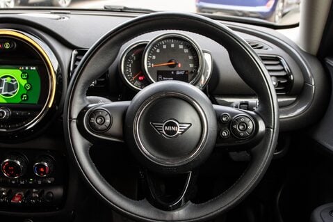 Mini Clubman COOPER CLASSIC 21