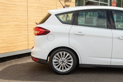 Ford C-Max TITANIUM TDCI 7