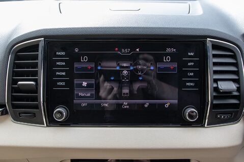Skoda Karoq SE L TSI 33