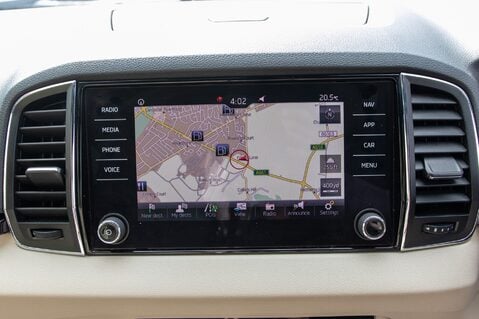 Skoda Karoq SE L TSI 30