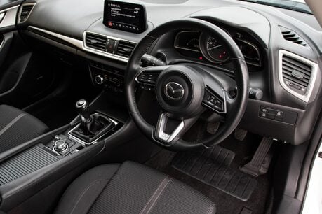 Mazda 3 SPORT BLACK
