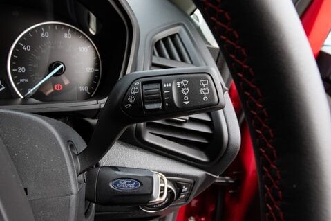 Ford Ecosport ST-LINE 18
