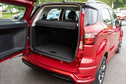 Ford Ecosport ST-LINE 36