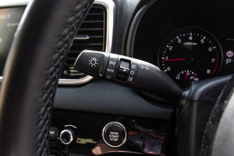 Kia Sportage 4 ISG 18