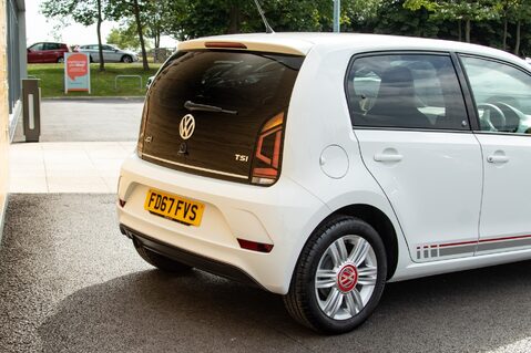 Volkswagen Up UP BY BEATS 8