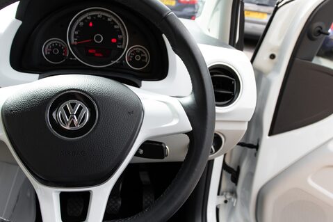 Volkswagen Up UP BY BEATS 20