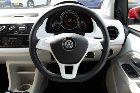 Volkswagen Up UP BY BEATS 21