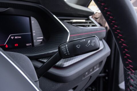 Skoda Octavia VRS TSI DSG 19
