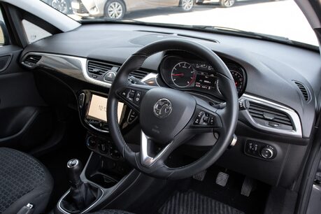 Vauxhall Corsa DESIGN