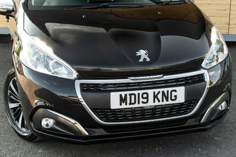 Peugeot 208 S/S TECH EDITION 10