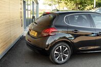 Peugeot 208 S/S TECH EDITION 8