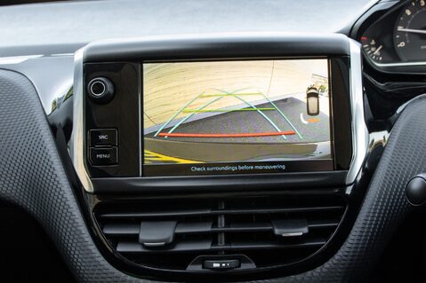 Peugeot 208 S/S TECH EDITION 29