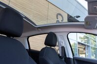 Peugeot 208 S/S TECH EDITION 32