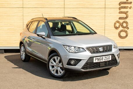 SEAT Arona TSI SE TECHNOLOGY