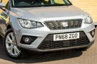 SEAT Arona TSI SE TECHNOLOGY 10