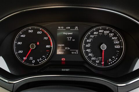 SEAT Arona TSI SE TECHNOLOGY 15