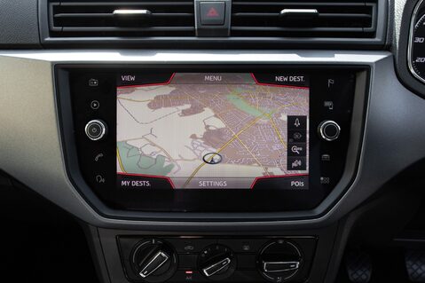 SEAT Arona TSI SE TECHNOLOGY 27
