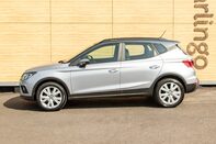 SEAT Arona TSI SE TECHNOLOGY 13