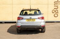 SEAT Arona TSI SE TECHNOLOGY 6