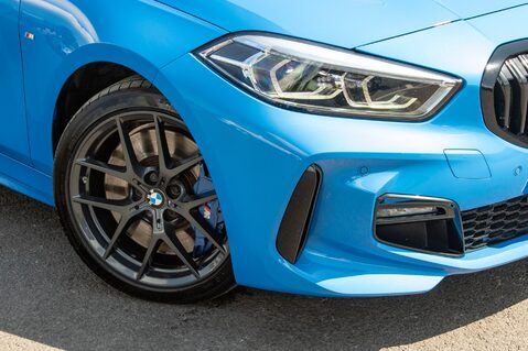 BMW 1 Series 118D M SPORT 11