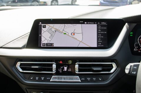 BMW 1 Series 118D M SPORT 25