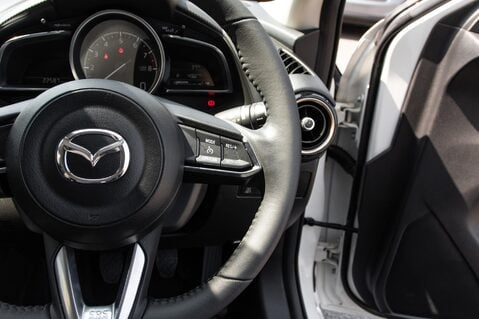 Mazda 2 GT SPORT NAV PLUS 21