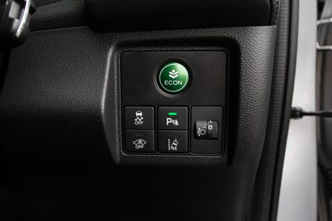 Honda HR-V I-VTEC SE 16