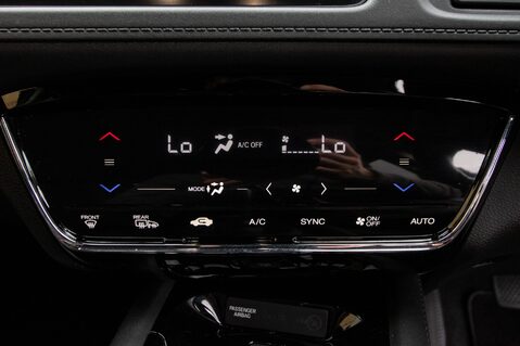 Honda HR-V I-VTEC SE 32