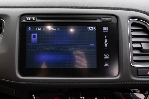 Honda HR-V I-VTEC SE 24