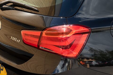 BMW 1 Series 116D SE BUSINESS 9
