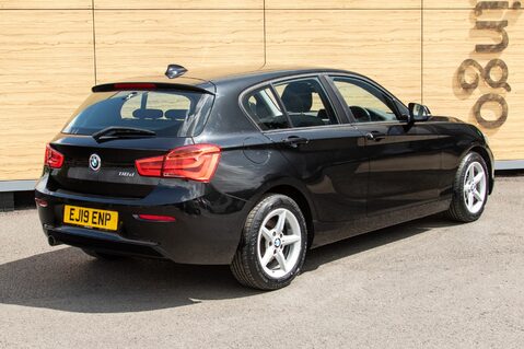 BMW 1 Series 116D SE BUSINESS 2