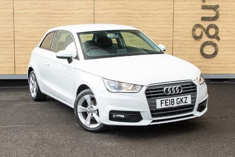 Audi A1 TFSI SPORT NAV